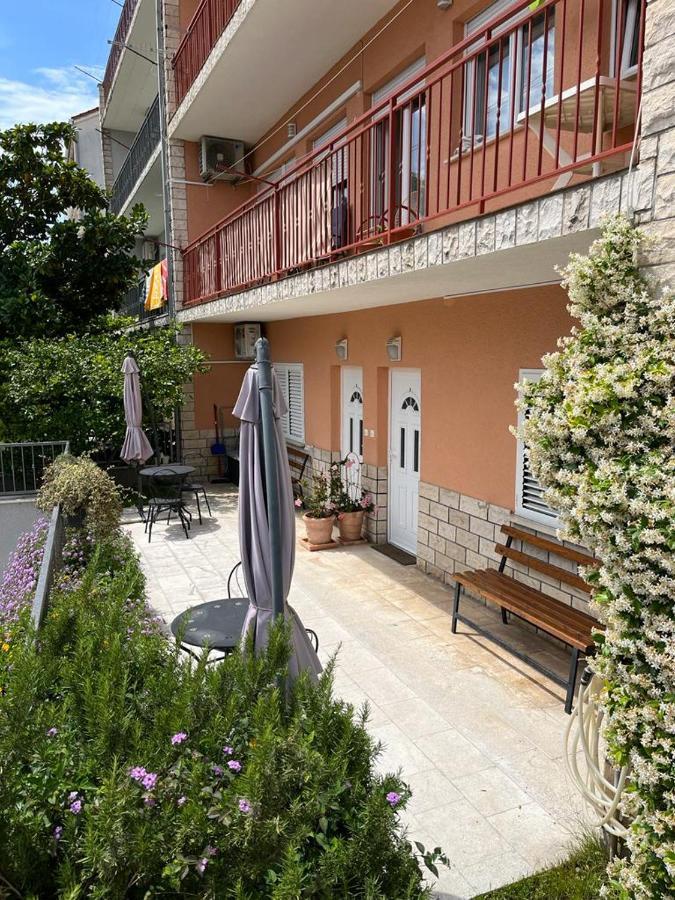 Apartman Cezar Apartment Stobrec Exterior photo