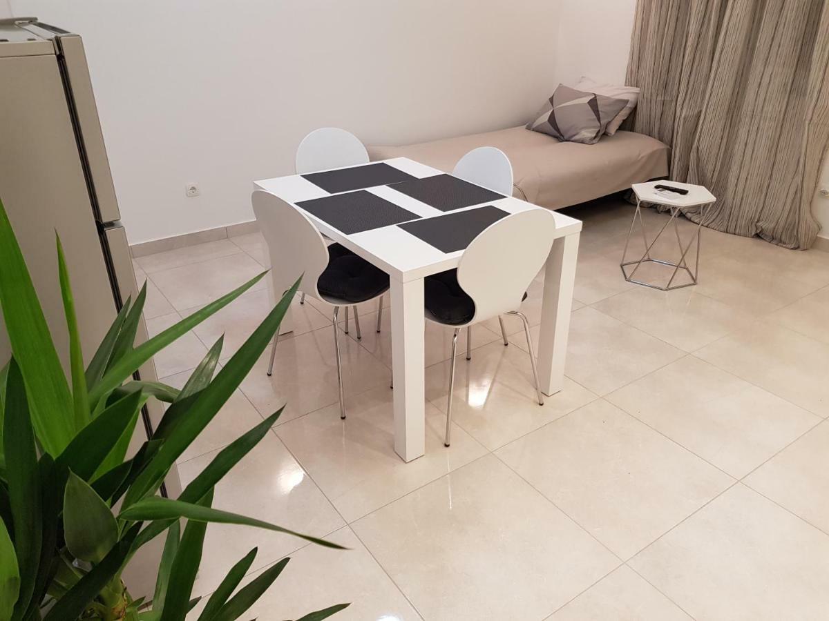 Apartman Cezar Apartment Stobrec Exterior photo