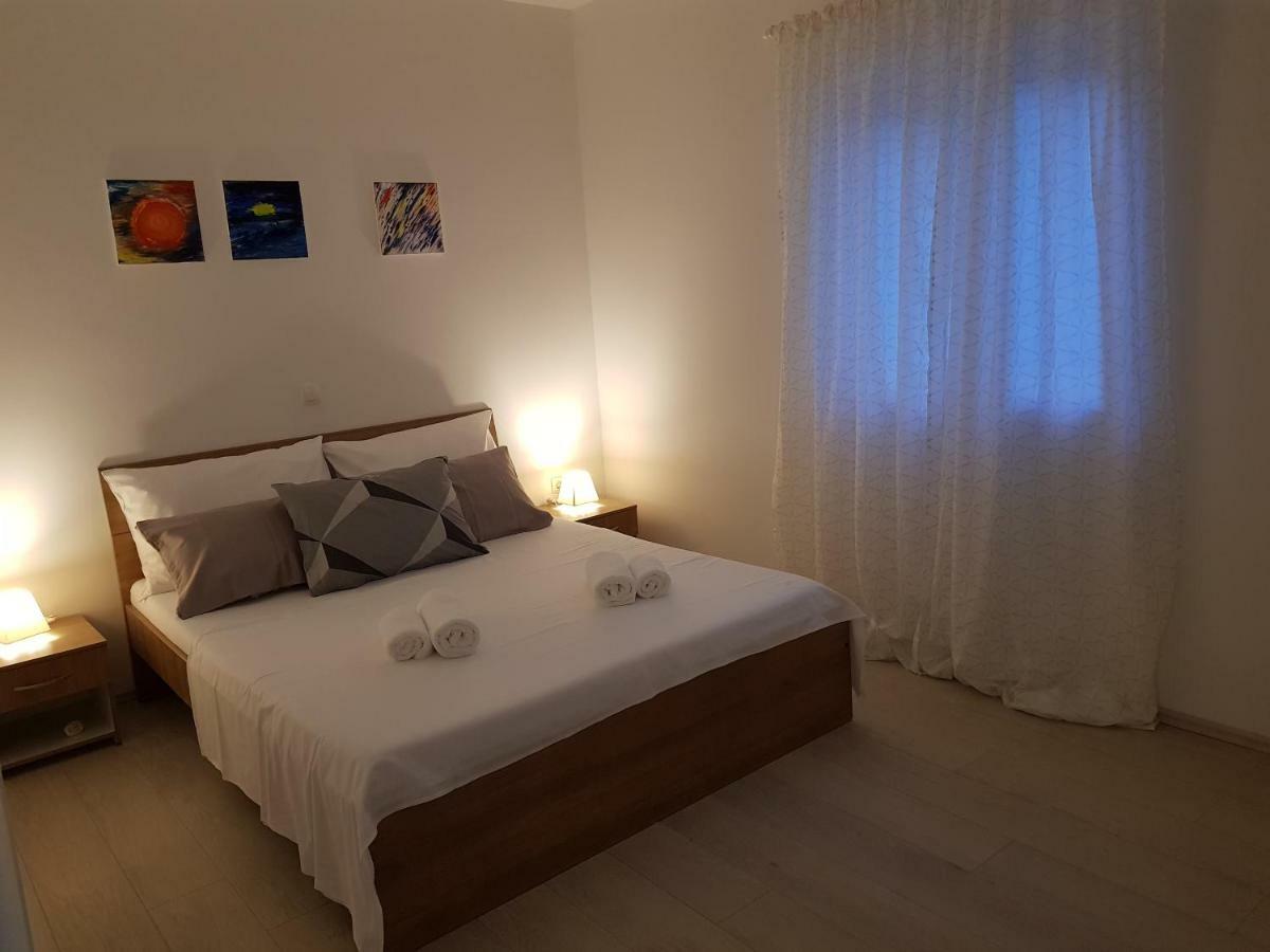 Apartman Cezar Apartment Stobrec Exterior photo